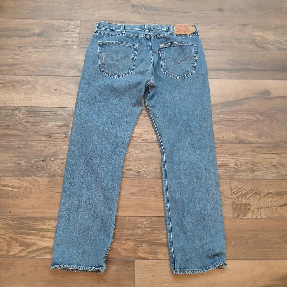 Levi's 501 Jeans Mens 38x32 (FITS 37x30) Blue Button Fly Straight Leg Cotton
